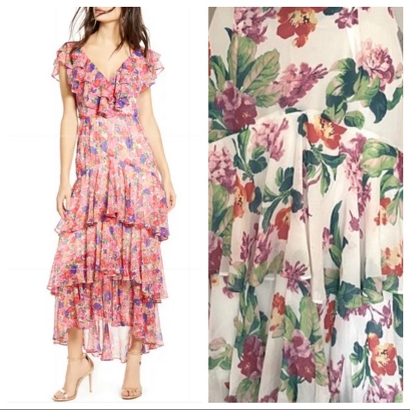 Wayf Dresses & Skirts - 🆕 WAYF Chelsea tiered ruffle maxi dress Sz Small